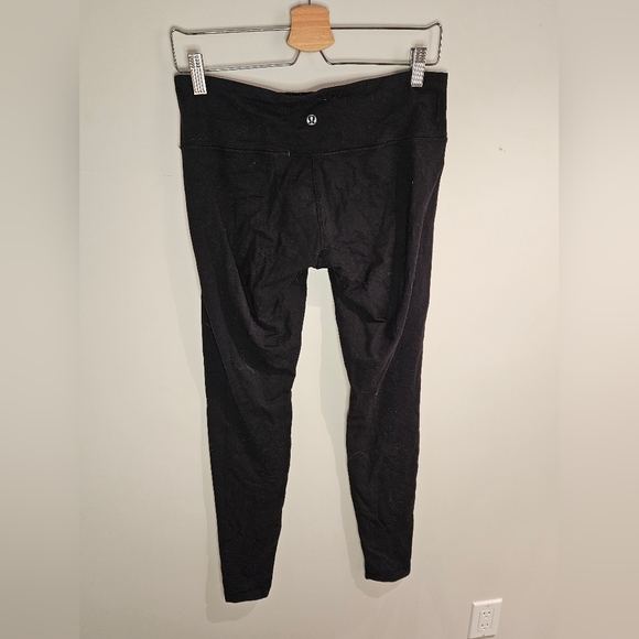 Size 8 Lululemon - Picture 2 of 3